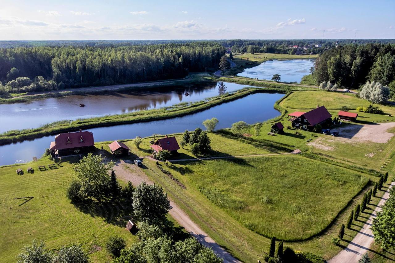 Viesu Nams Rukisi Hotell Rugaji Eksteriør bilde